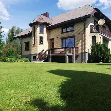 Ramus Poilsis Prie Sirvintu Mariu Hotel Sirvintos Kültér fotó