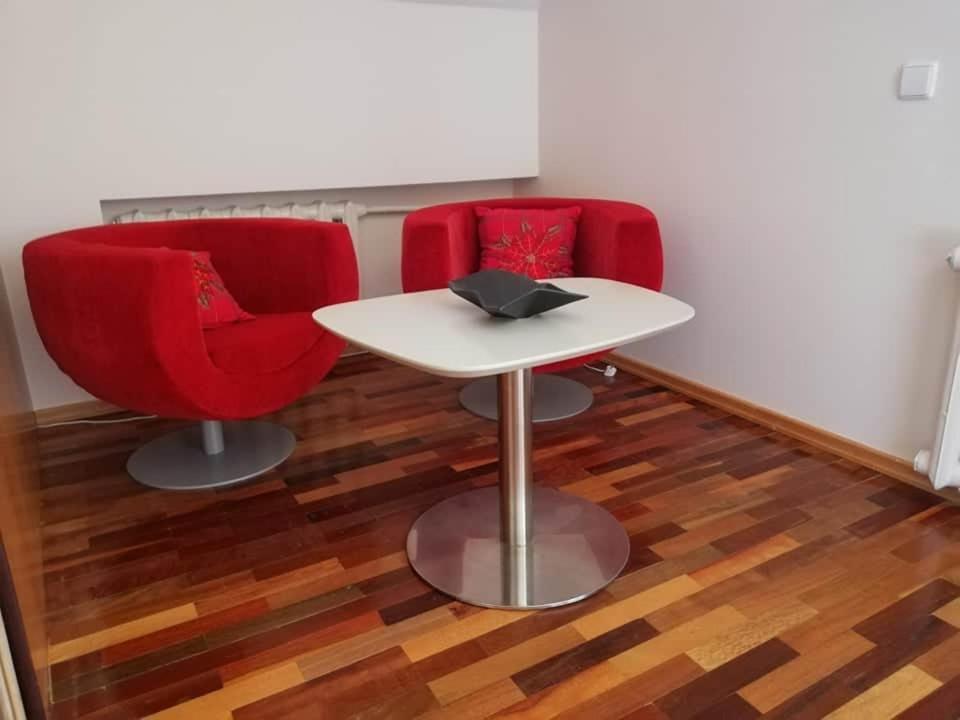 Ramus Poilsis Prie Sirvintu Mariu Hotel Sirvintos Kültér fotó